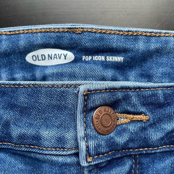 Old Navy Pop Icon Skinny Jeans - Picture 4 of 4